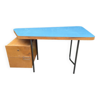 Asymmetrical desk by George Frydman