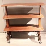 Serving mahogany to three trays