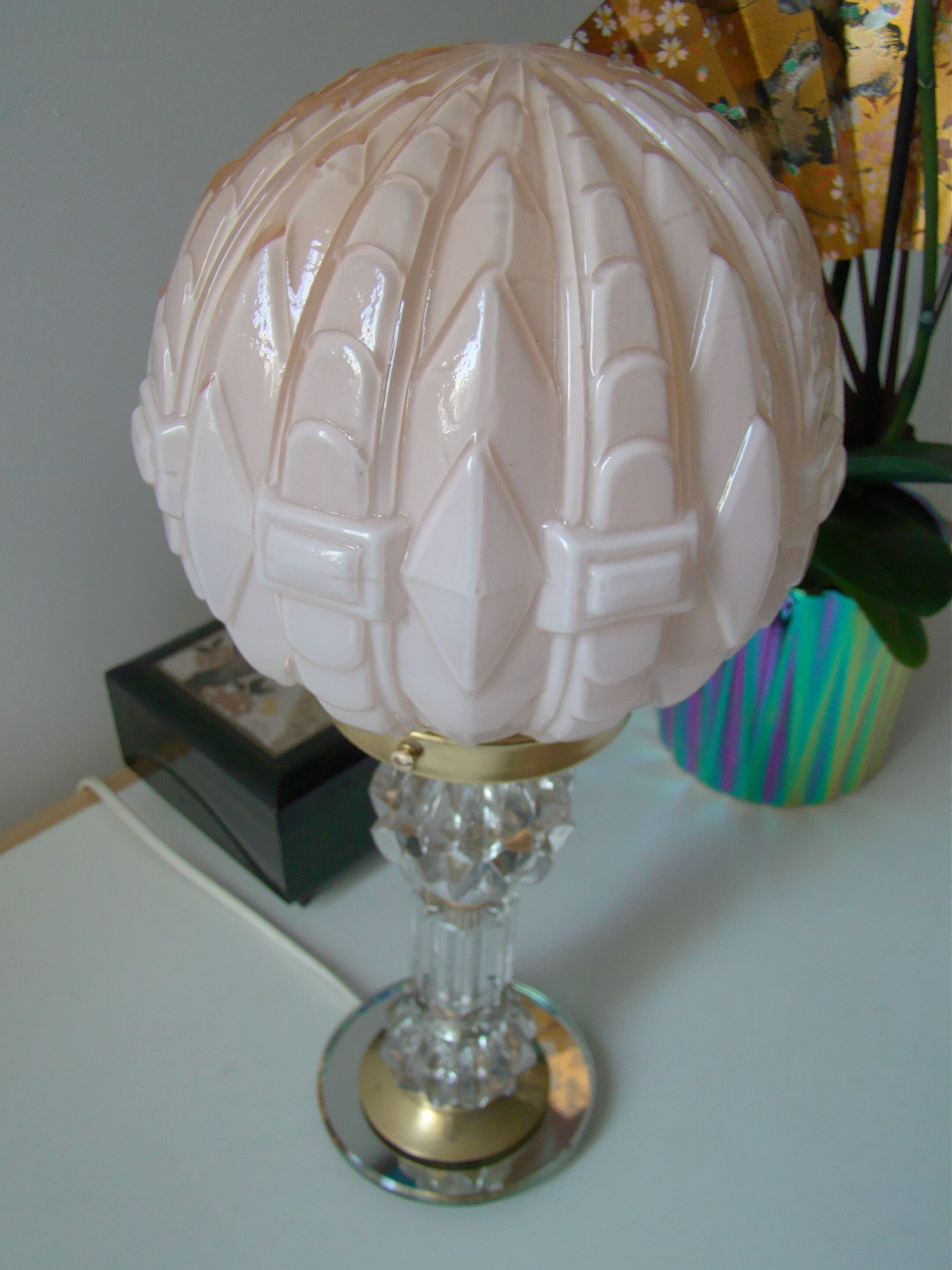Art Deco lamp pink foot in cut crystal