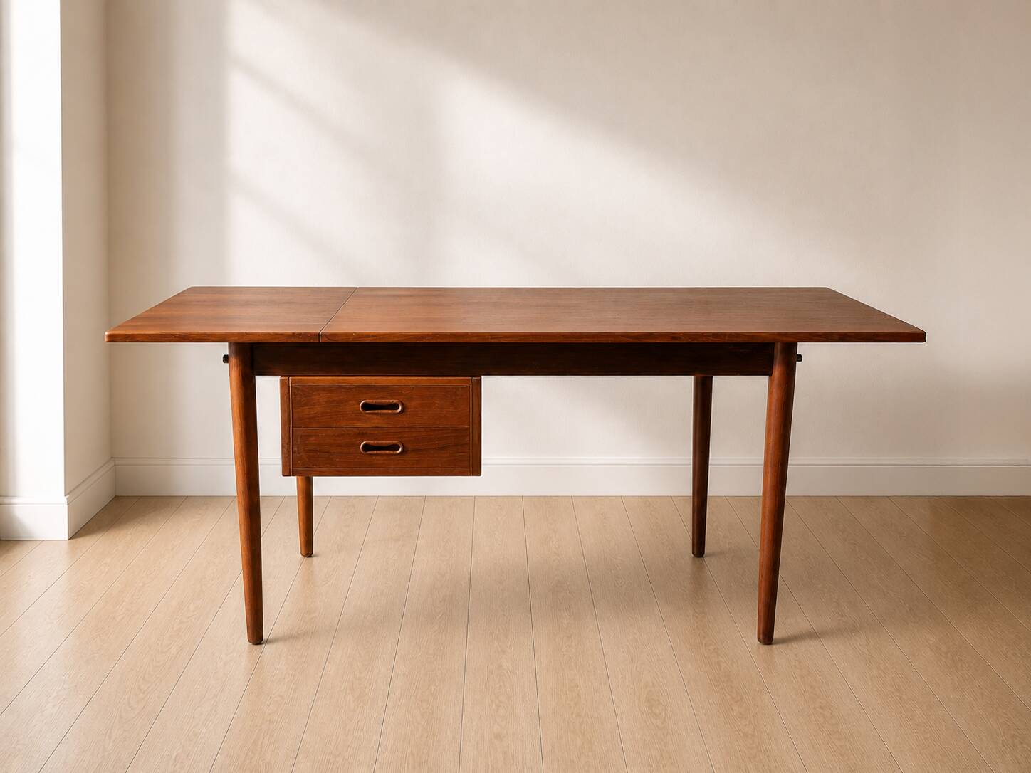 Bureau Arne Vodder pour H. Sigh & Sons Møbelfabrik ; Danemark, années 1960.