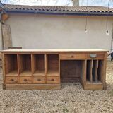 Oak counter