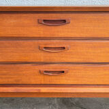 Scandinavian row 60s