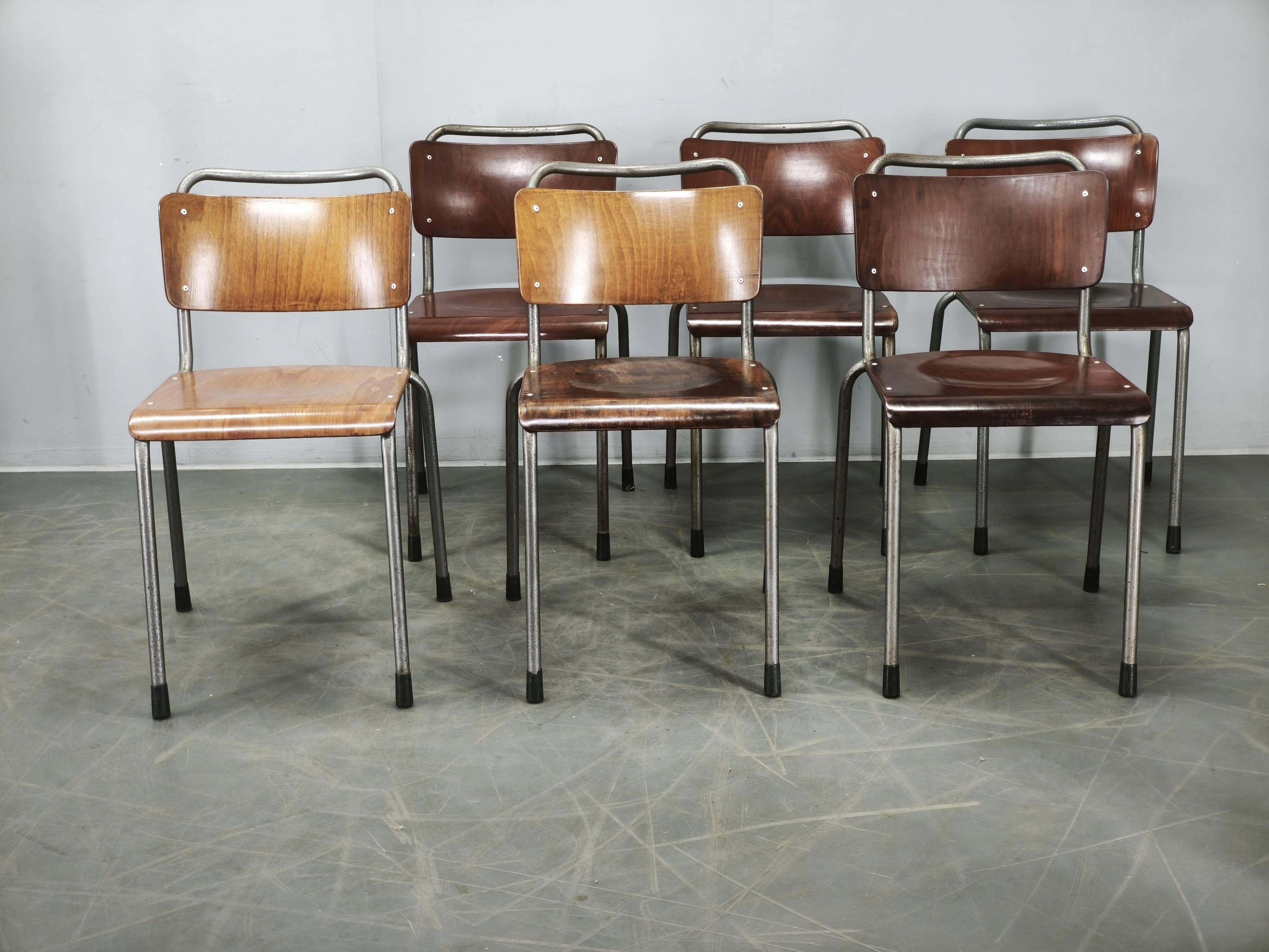 Set of 6 Gispen 106 Dutch Industrial Plywood Chairs, 1960s