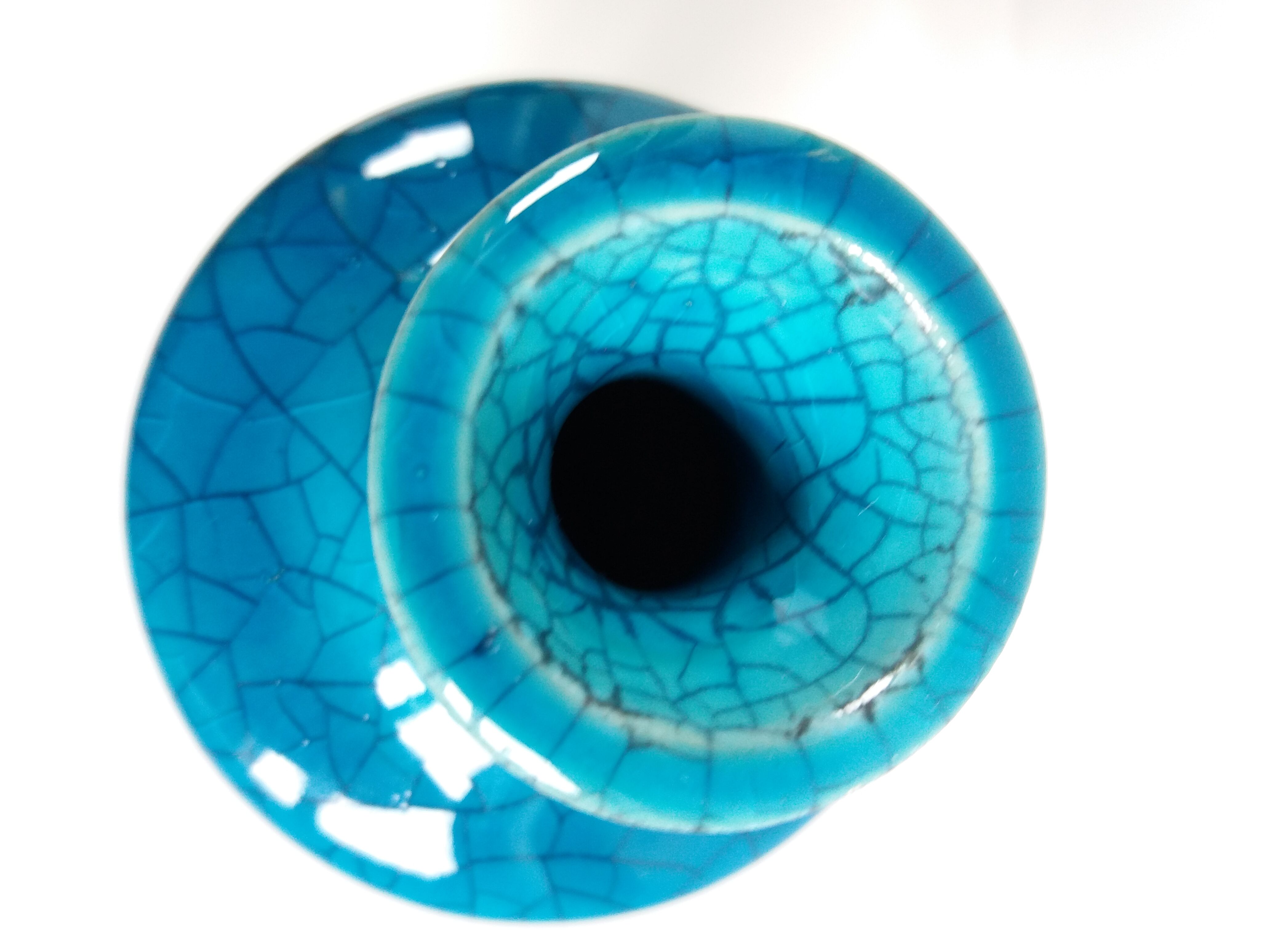 Cracked blue bottle