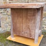 Sculptor's workbench