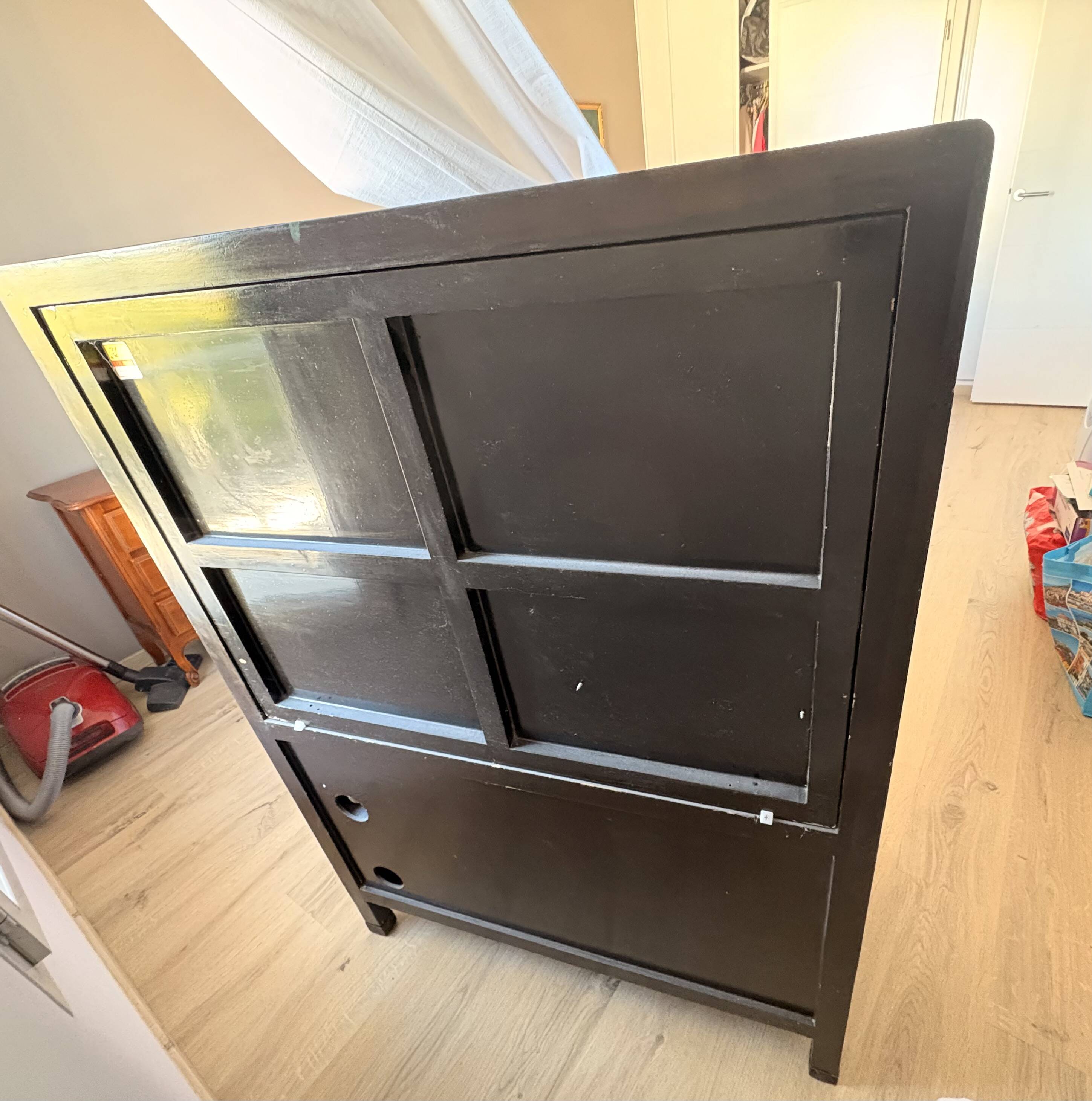 Cabinet en laque de Pékin en pierres dures & nacre Manufacture Jinlong