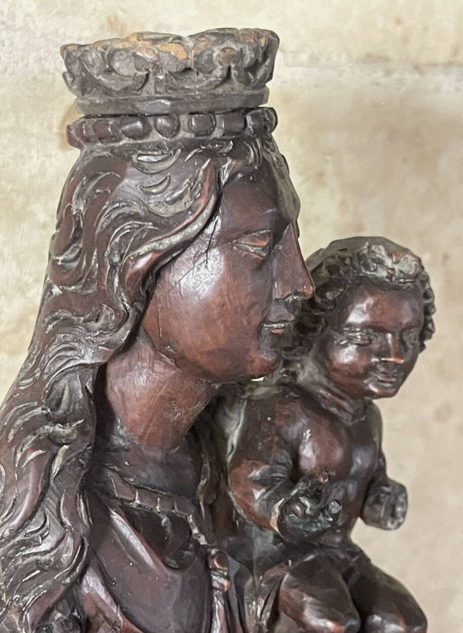Virgin and Child - Wooden sculpture - 33 cm - France - 18th century