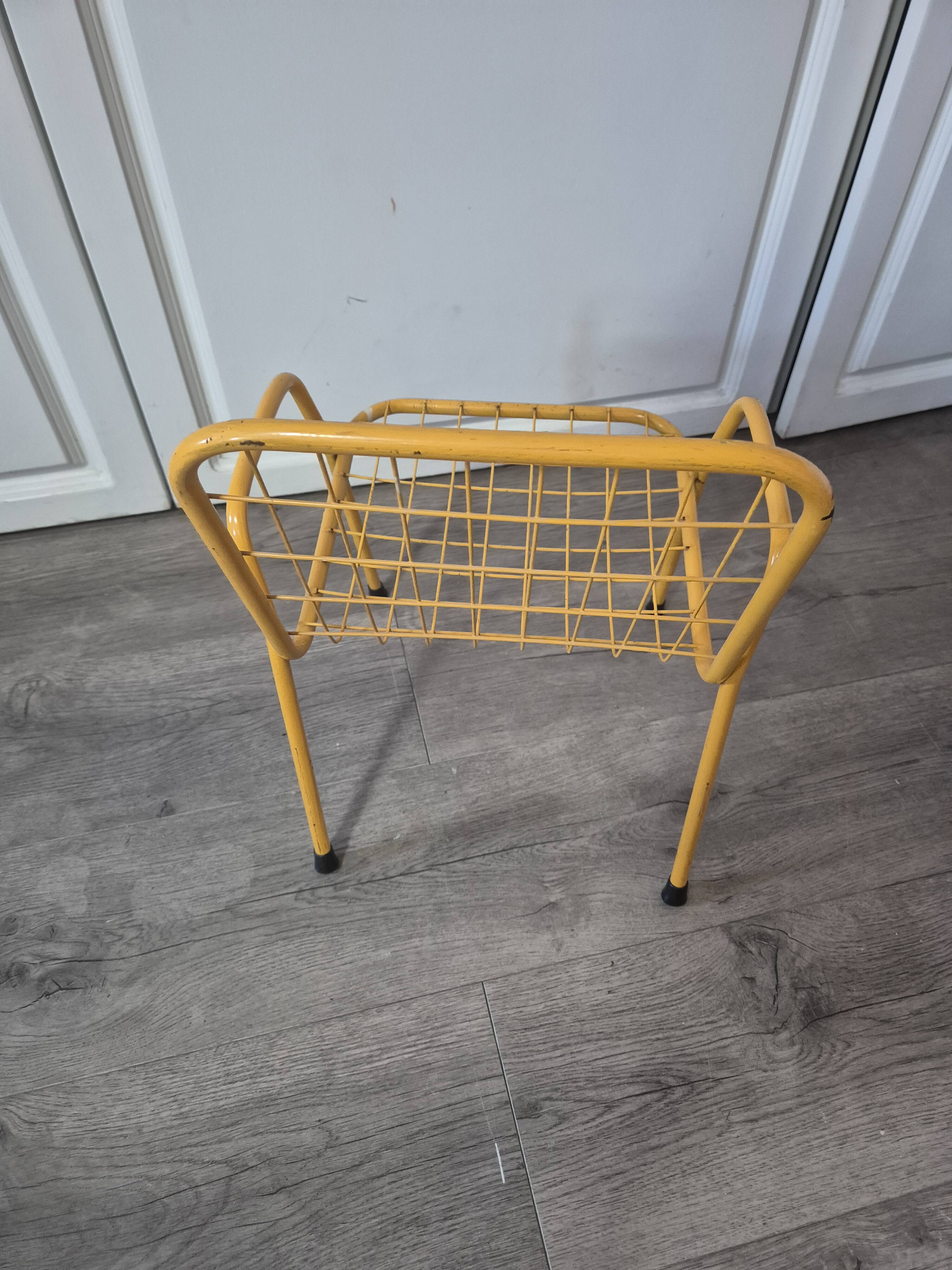 Vintage yellow metal children's chair