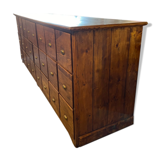 Pharmacy trade furniture