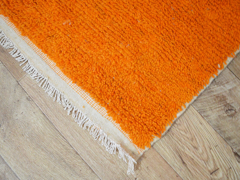 Handmade moroccan berber carpet 253 x 146 cm