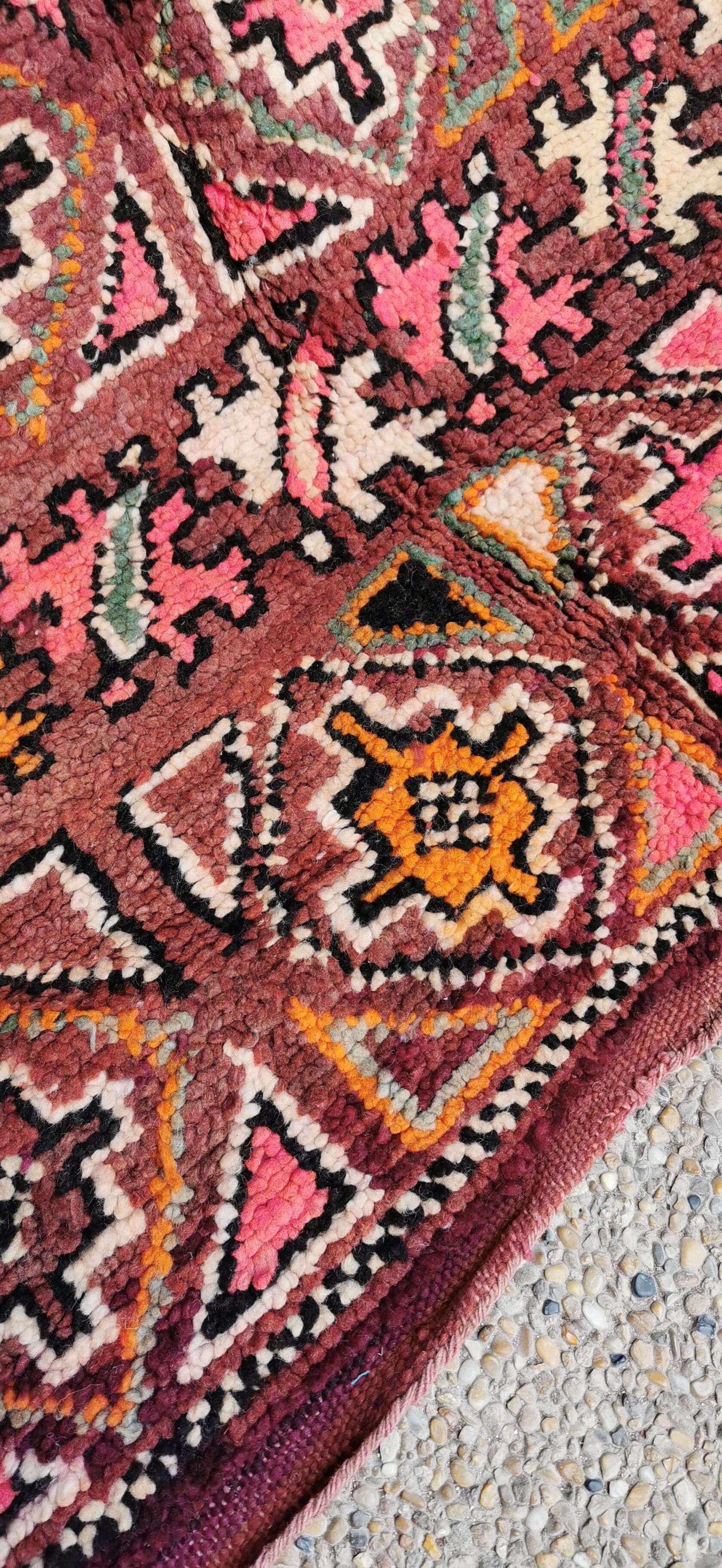 Ancient Berber carpet boujaad, 294x170 cm