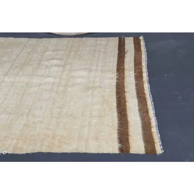 Vintage Turkish Hand-Knotted Wool Cotton Beige Kilim Area Rug 131x168