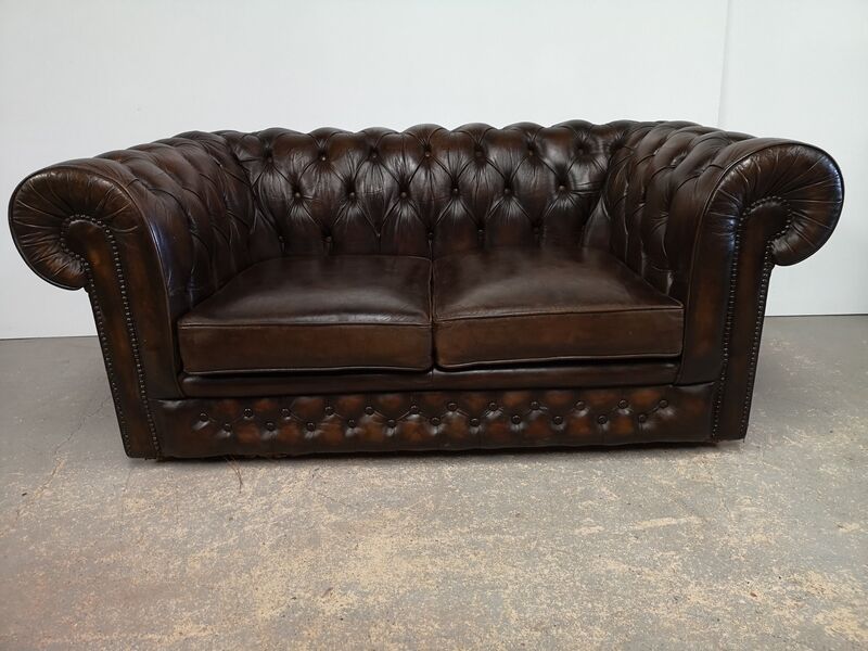 Sofa chesterfield brown leather two seats