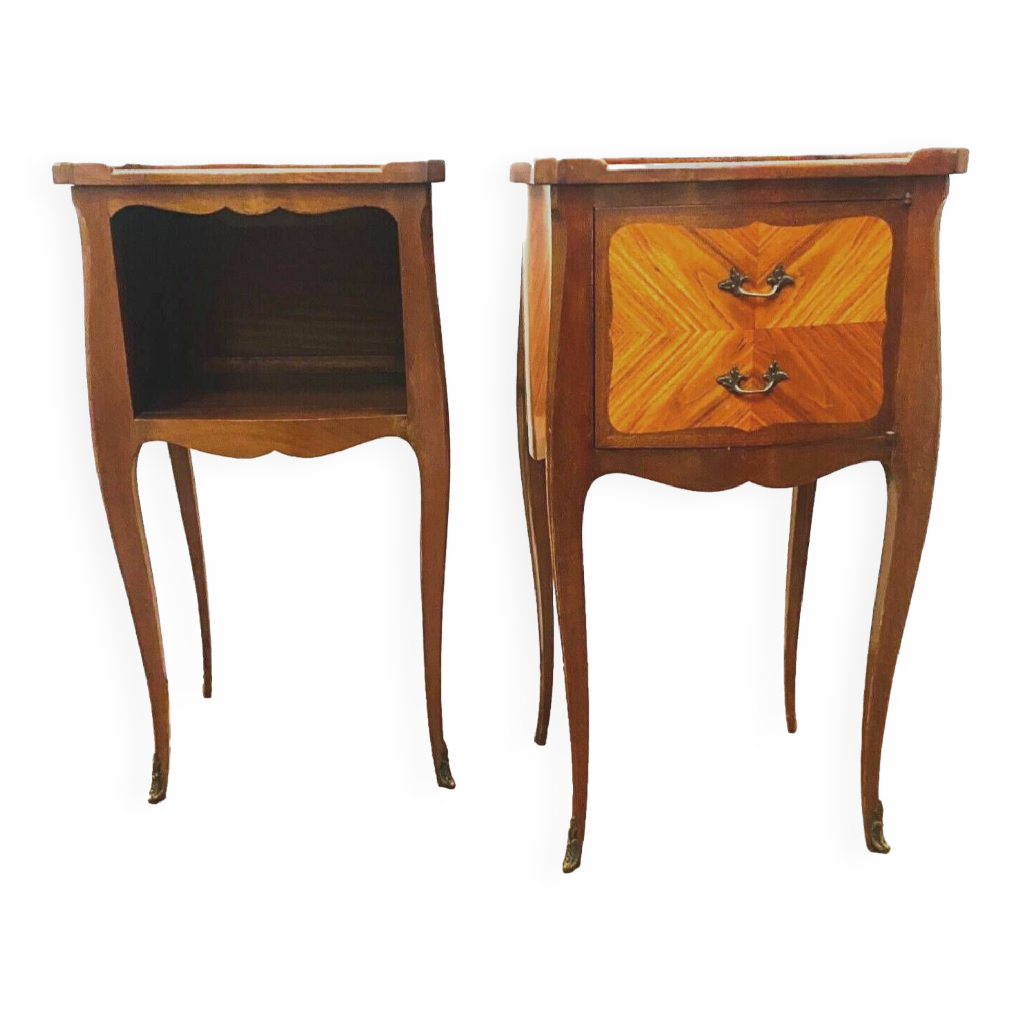 Suite of two Louis XV style bedside tables in mahogany and rosewood 20th century