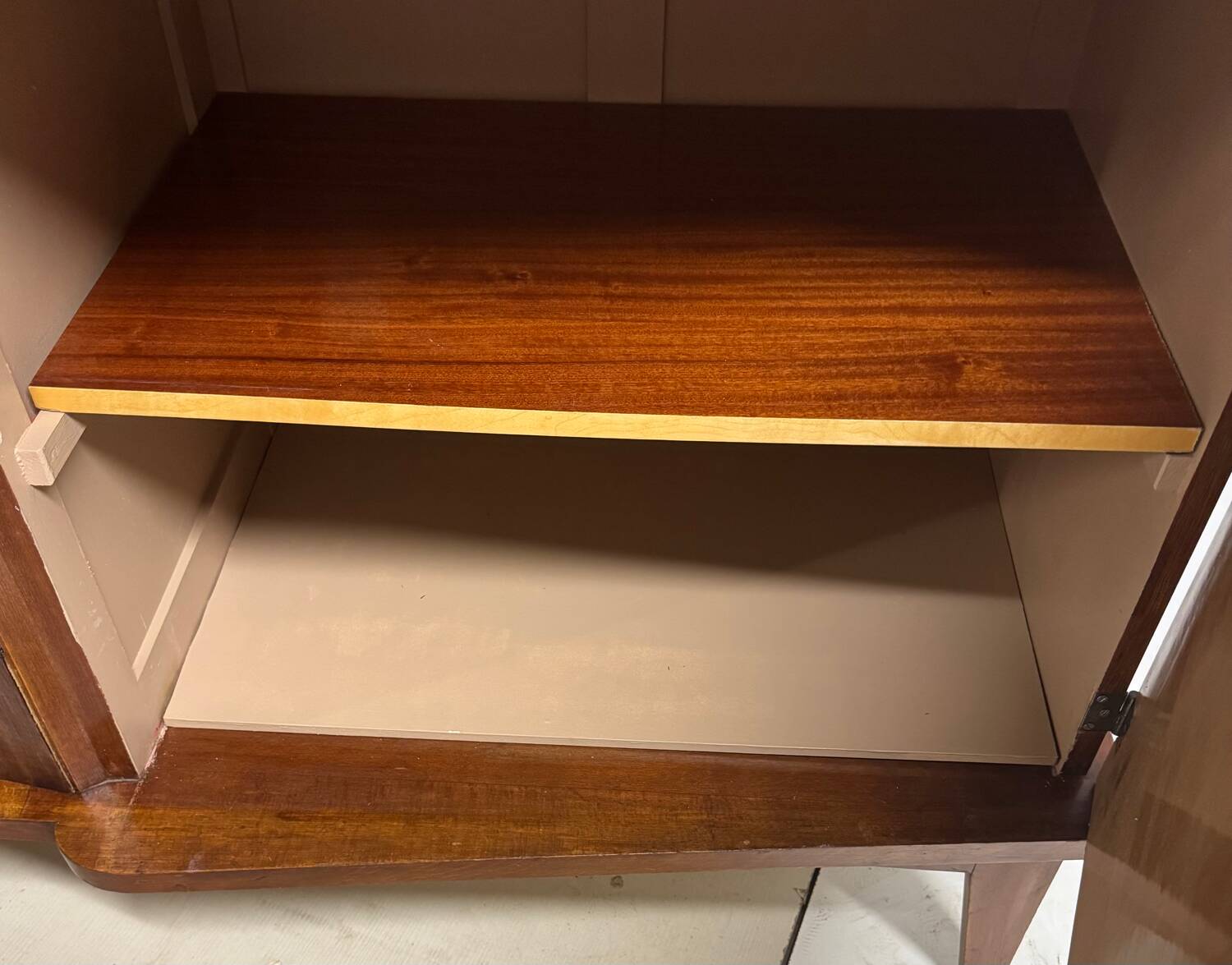 Vintage sideboard with splayed legs