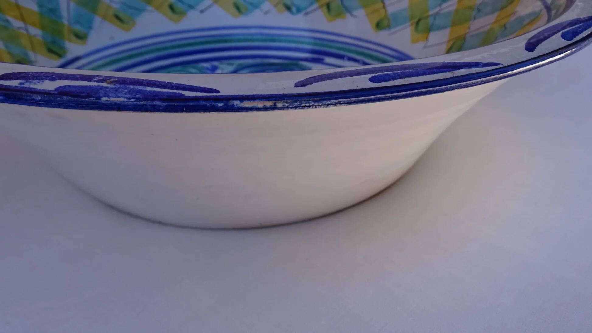 Grand lebrillo vintage en faïence espagnole Triana avec coq