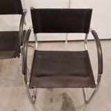 Set of 4 black armchairs