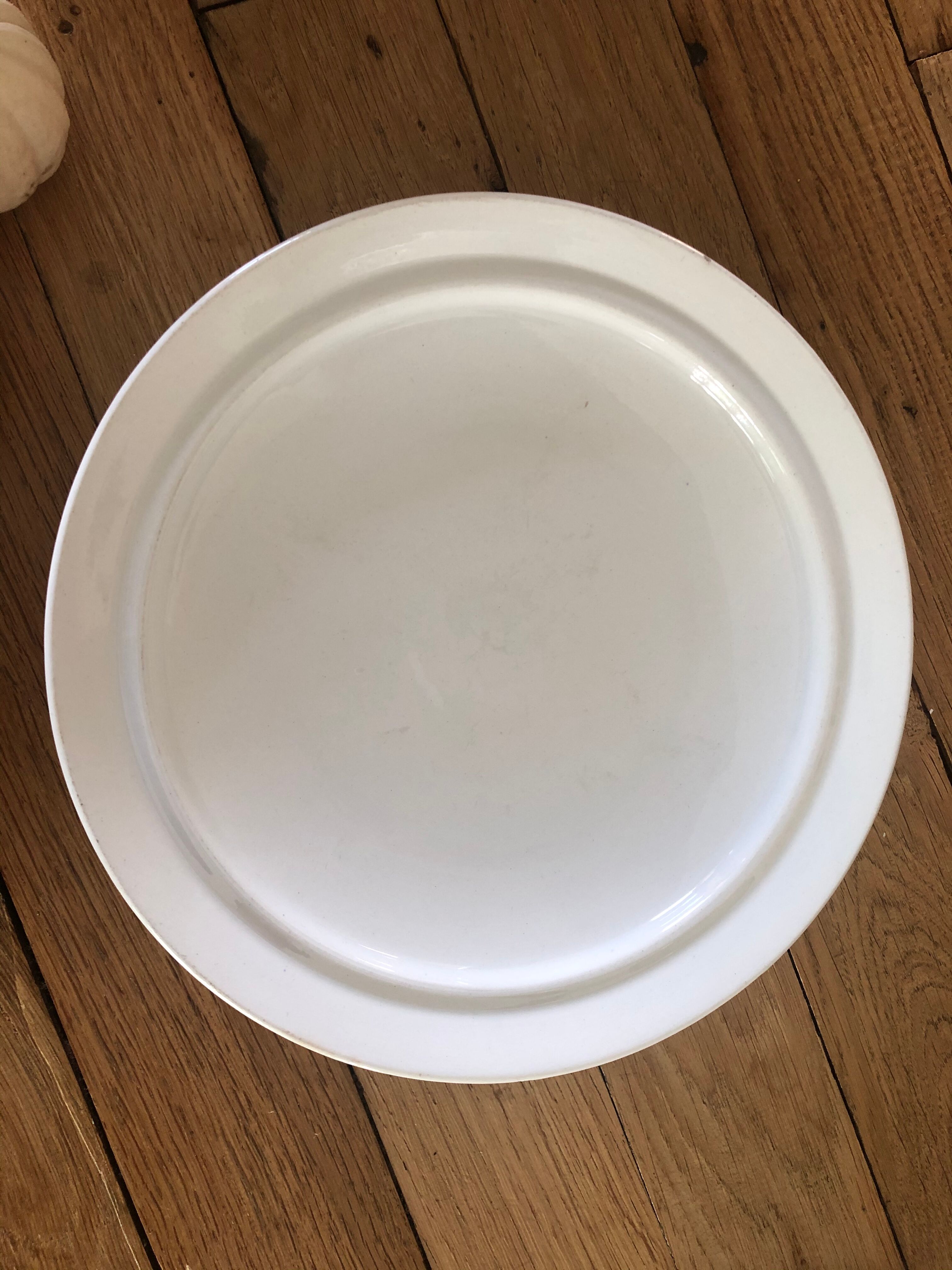 Ancient Soupière L'Amandinoise