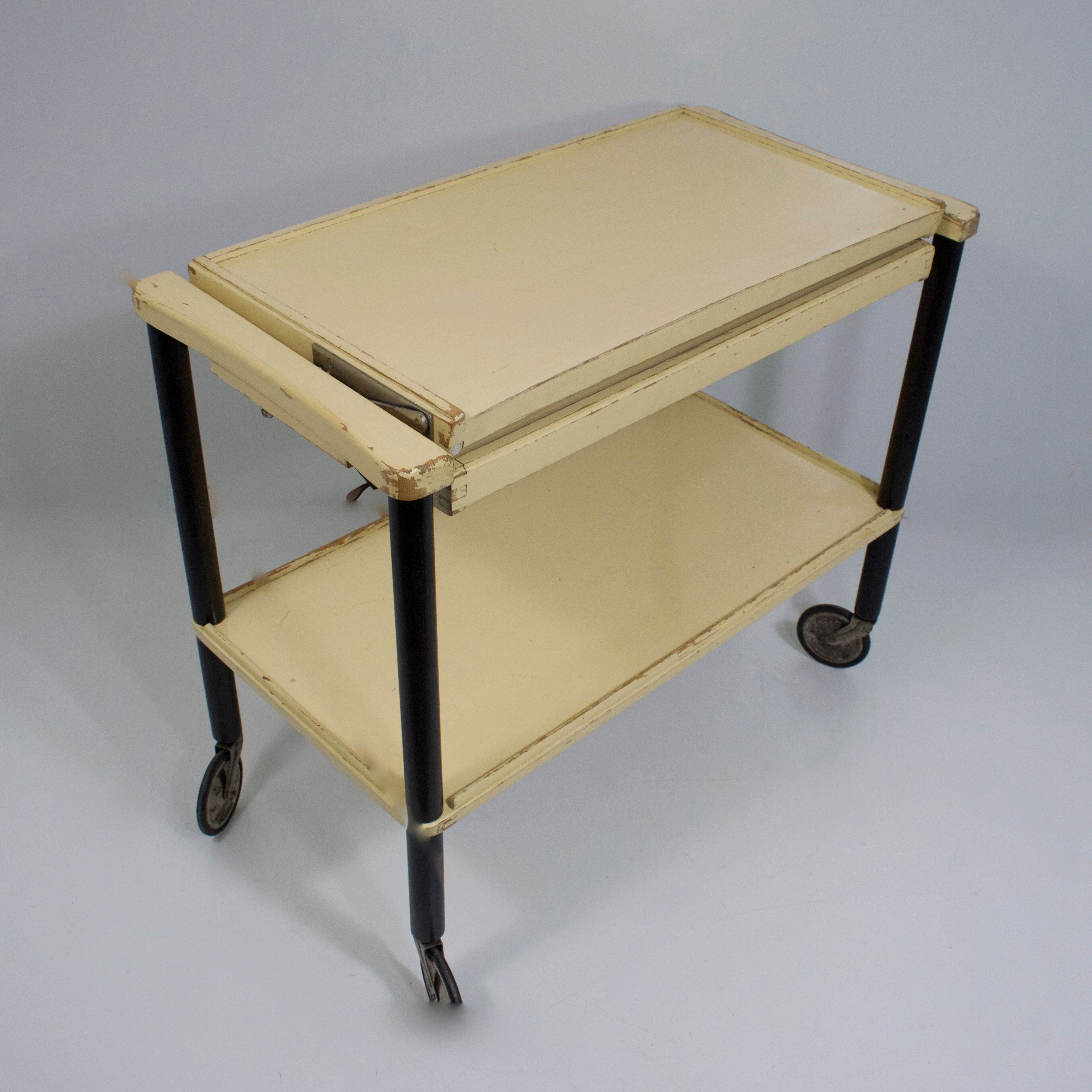 Gruco brand 3 trays served as a 1930s system, DRGM