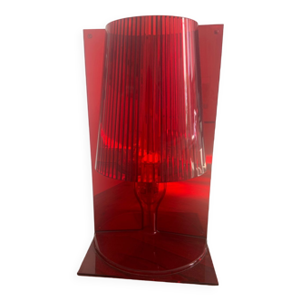 Lampe Kartell rouge