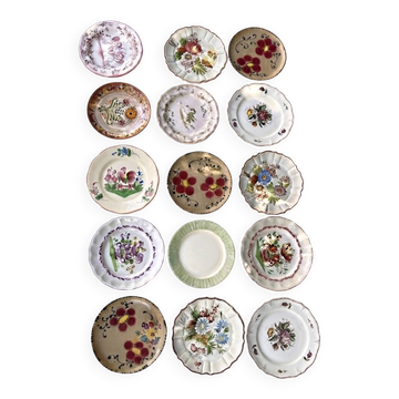 Exceptionnel ensemble de 15 grandes assiettes dépareillées