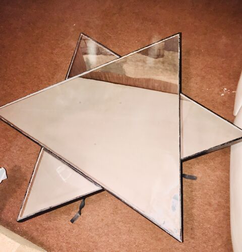 Table miroir forme triangle/étoile fer forgé modèle unique