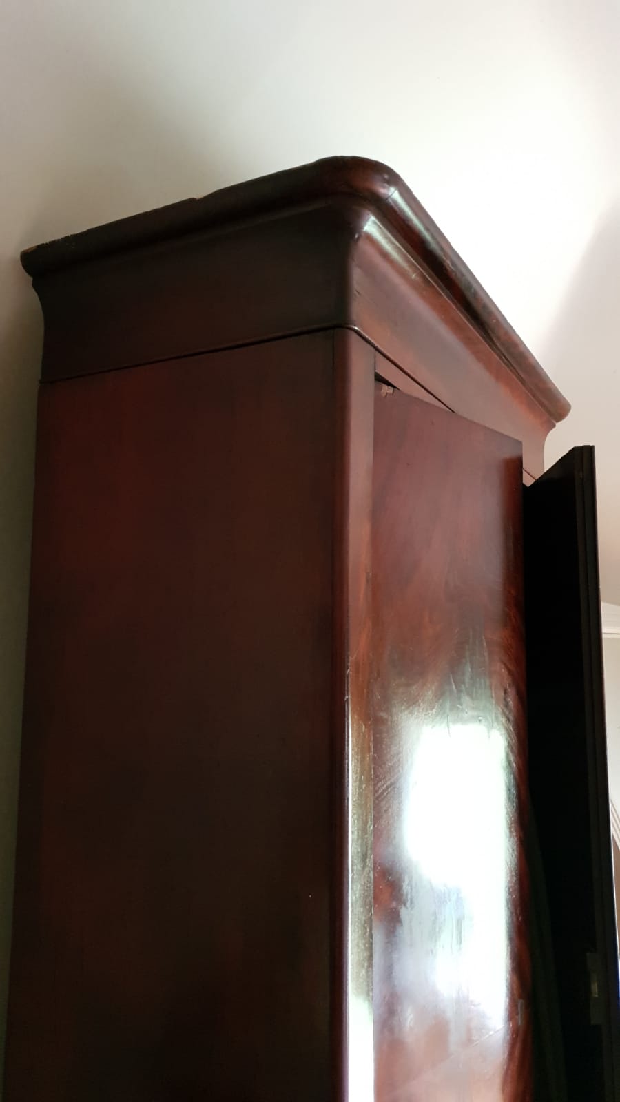 Mahogany cabinet