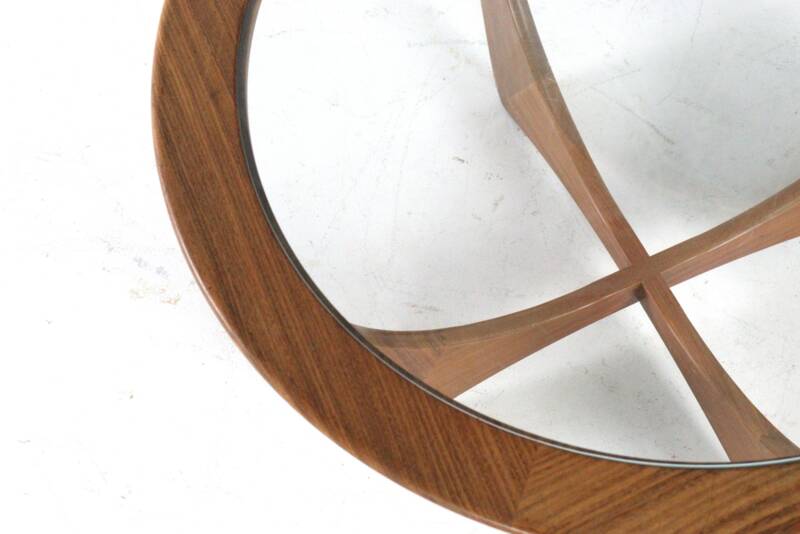 Round coffee table 'Ludlow' G-Plan Astro