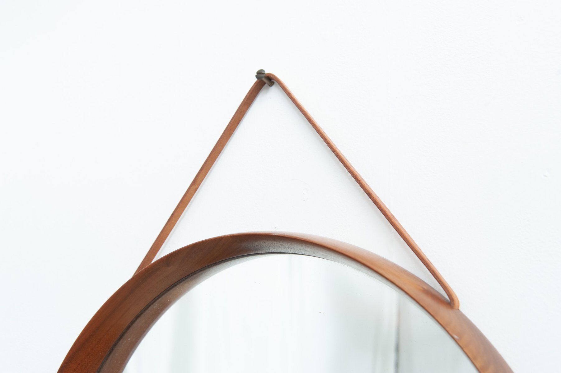 Round mirror by Uno & Östen Kristiansson for Luxus, 1950s