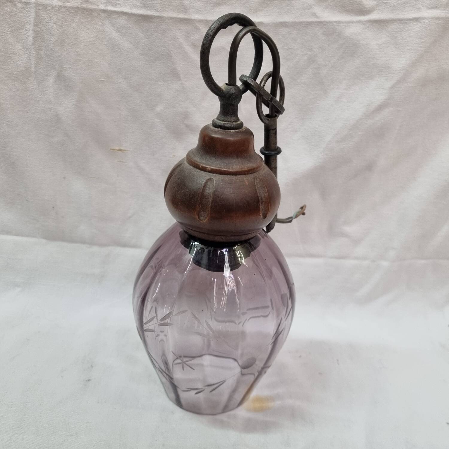 Suspension vintage verre mauve