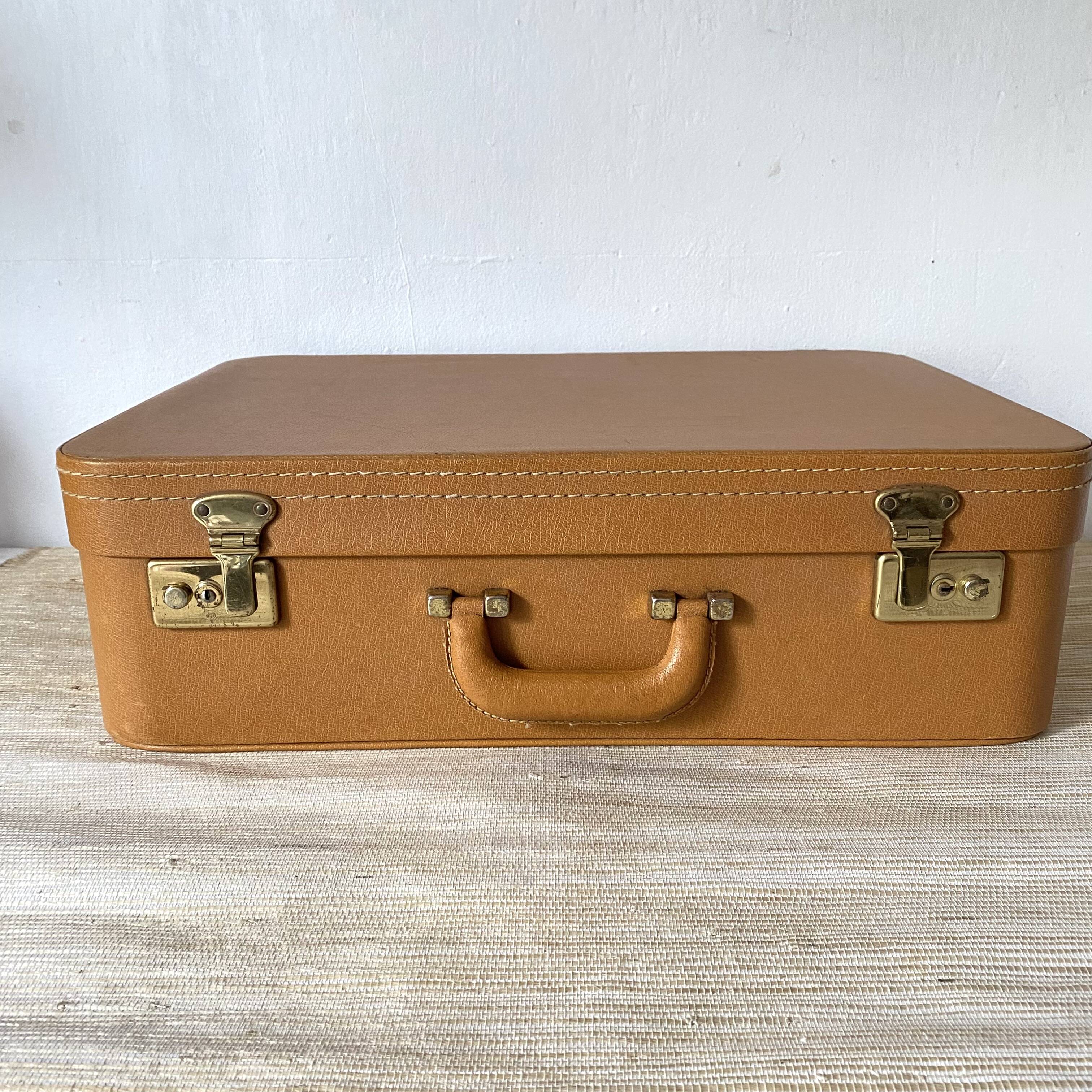Valise vintage semi rigide 40X55
