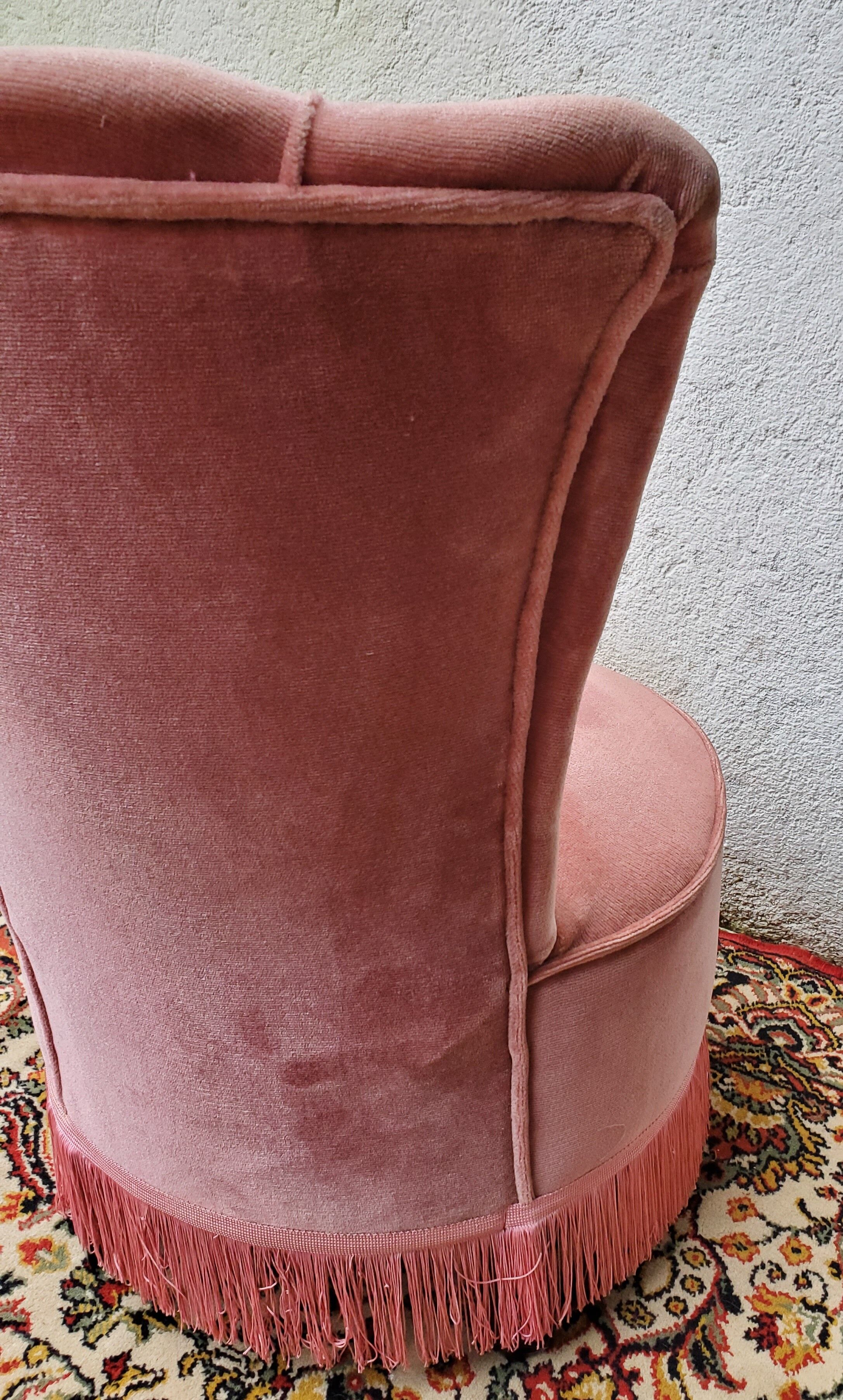 Powder pink velvet low chair
