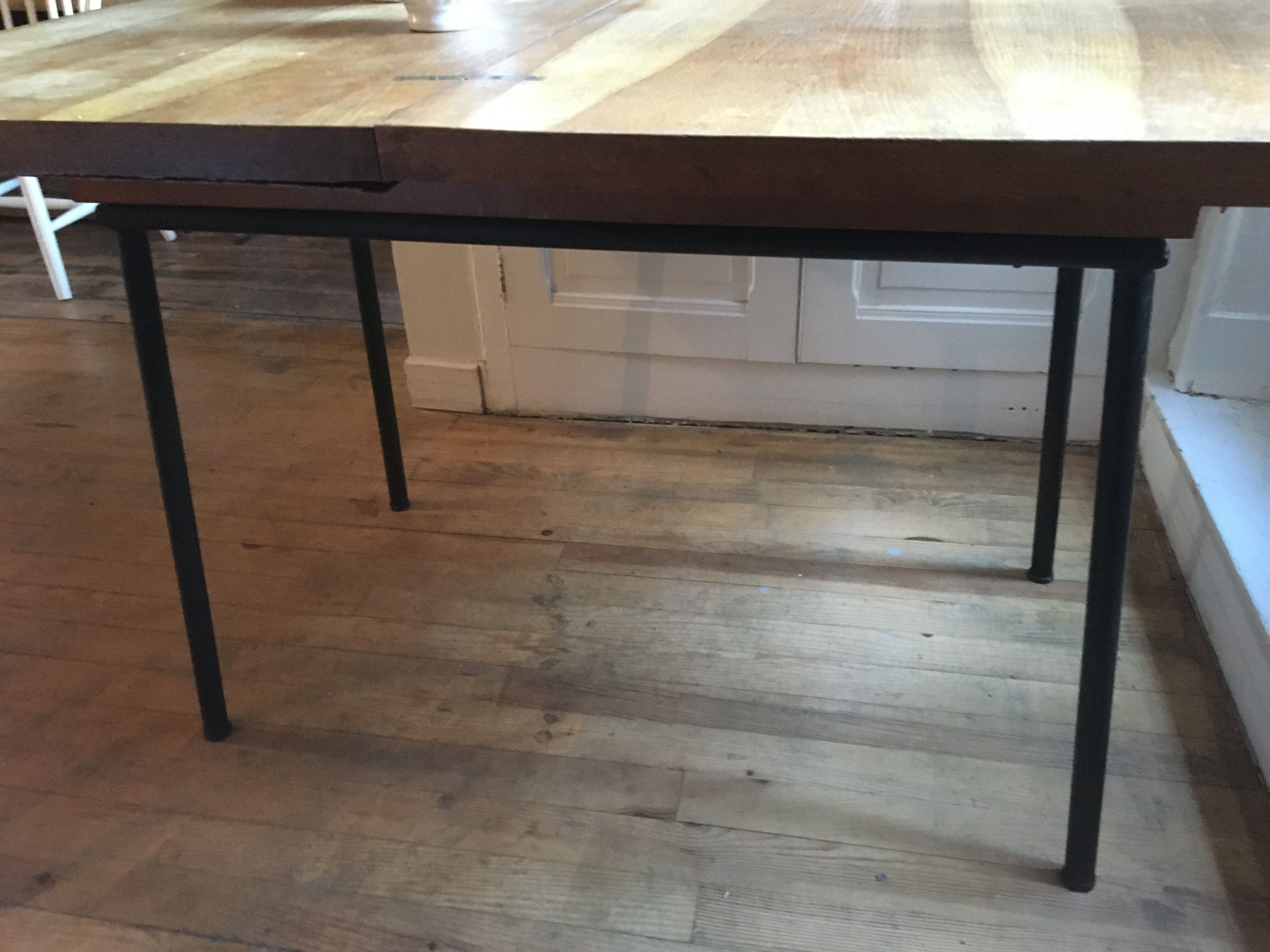 System table from the 1950s