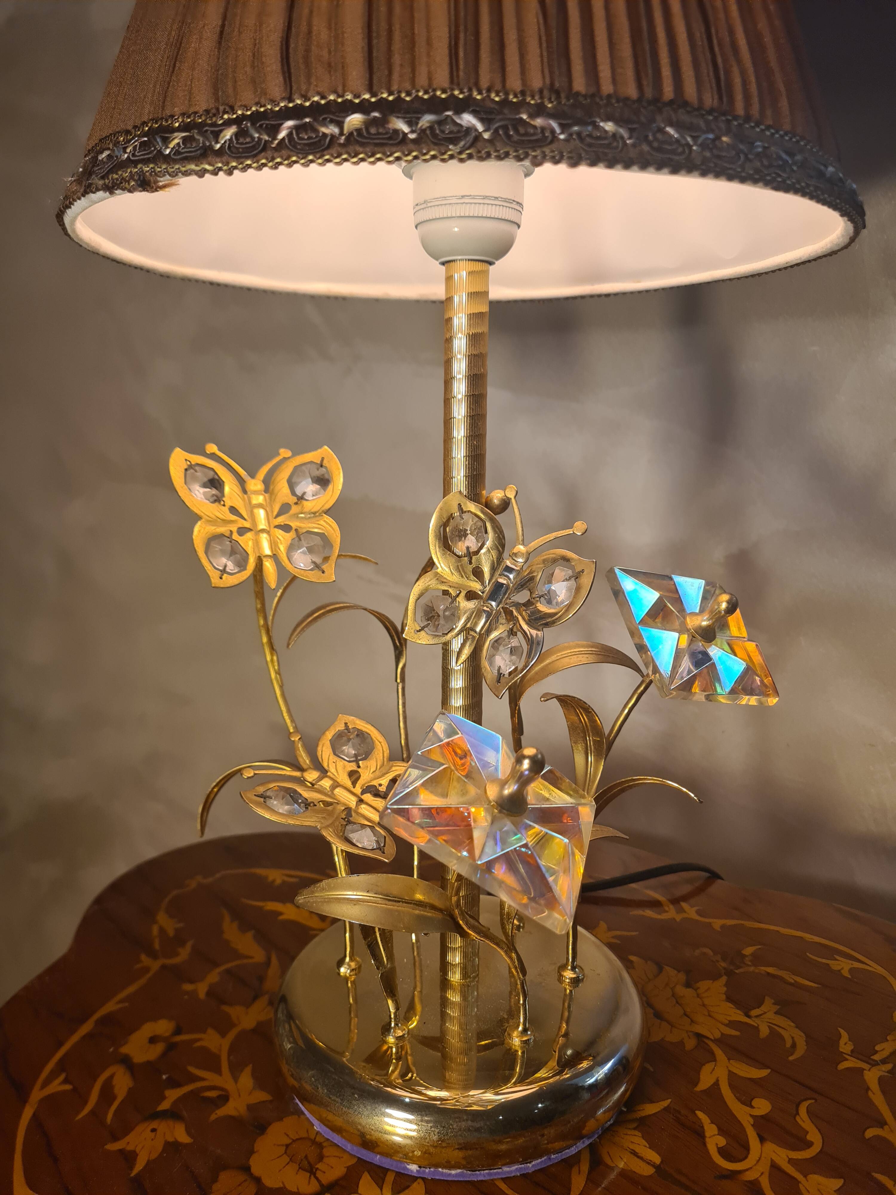 chrome or brass glass lamp, flower and butterfly 1975 to 80s pleated shade