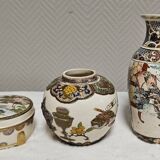 Set of three pieces of Japanese Satsuma-style ceramics.