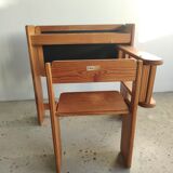 Foldable pine children's desk