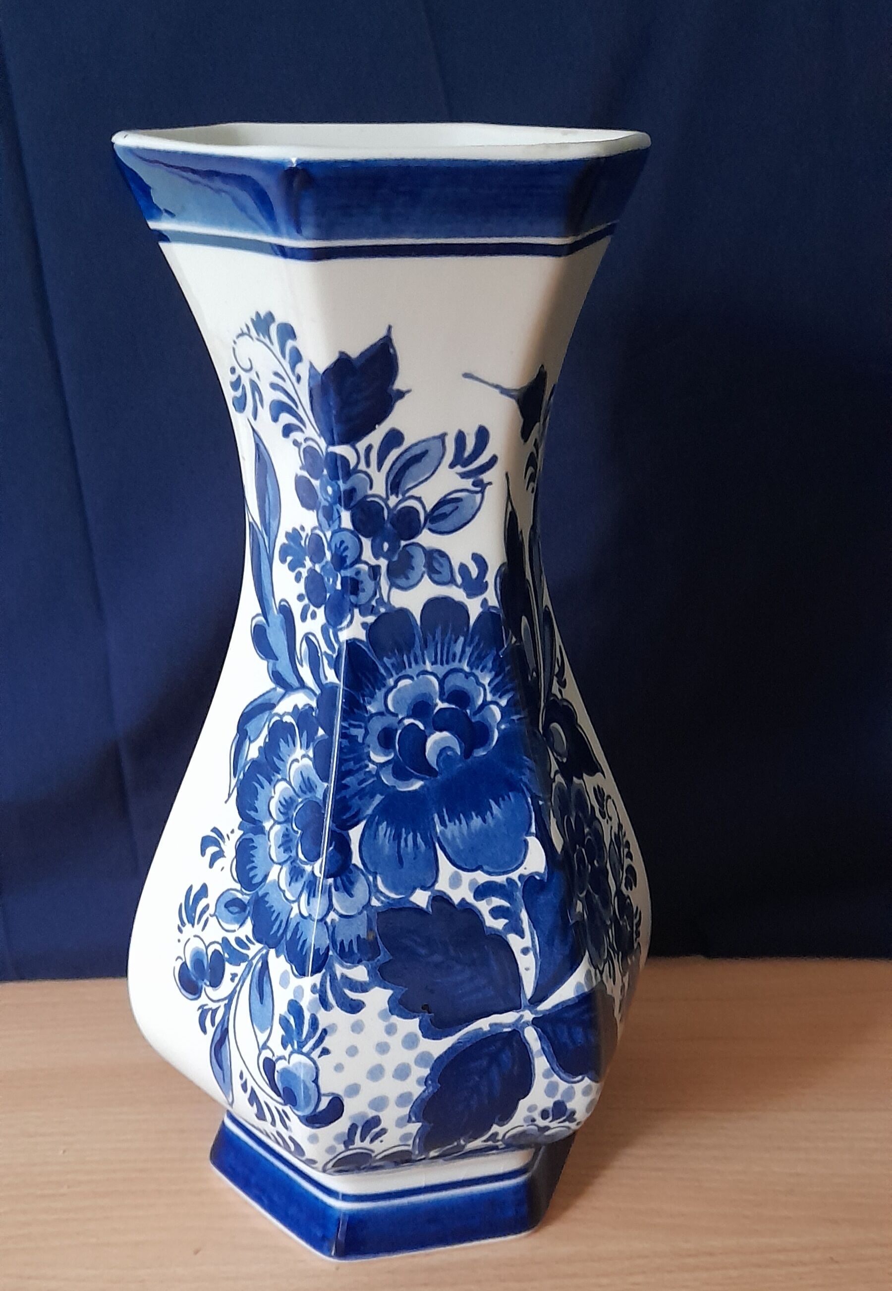 Hexagonal Delft Vase - Delft Blue, Handmade Holland