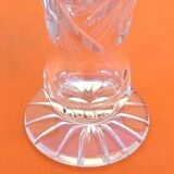 1970s vase cornet on pedestal crystal cut and chiseled