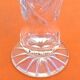Années 1970 vase cornet sur piédouche cristal taillé et ciselé