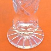 1970s vase cornet on pedestal crystal cut and chiseled