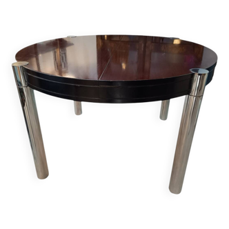 Extendable table
