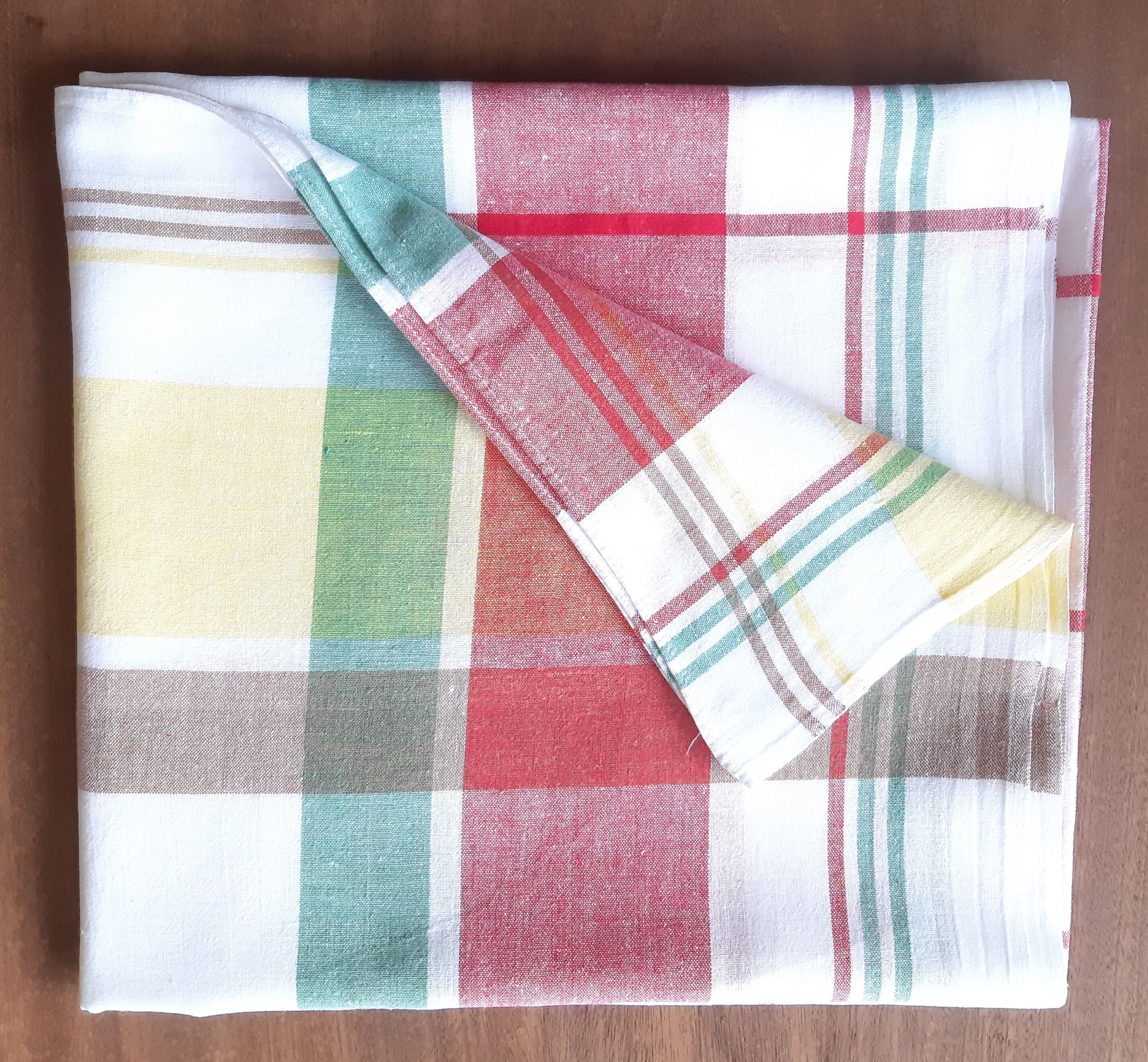 Country tablecloth 130 x 120