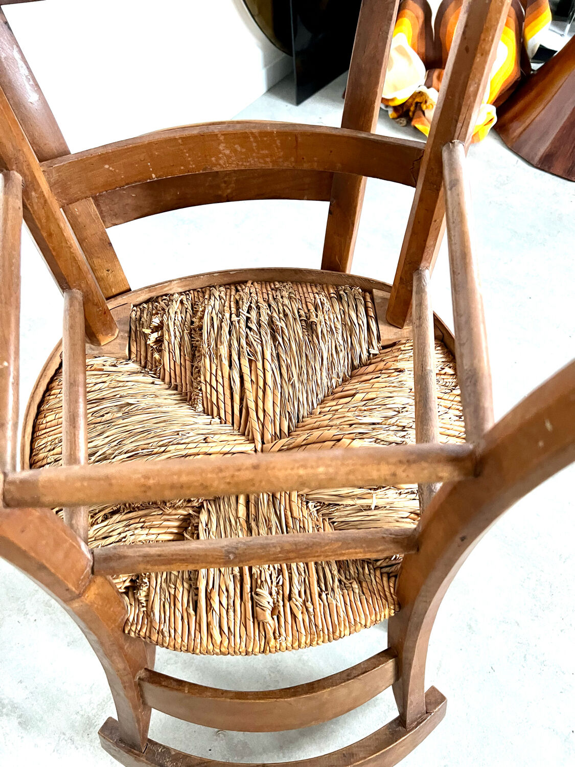Lot de 6 chaises de ferme rustique début XX eme en bois / bistrot