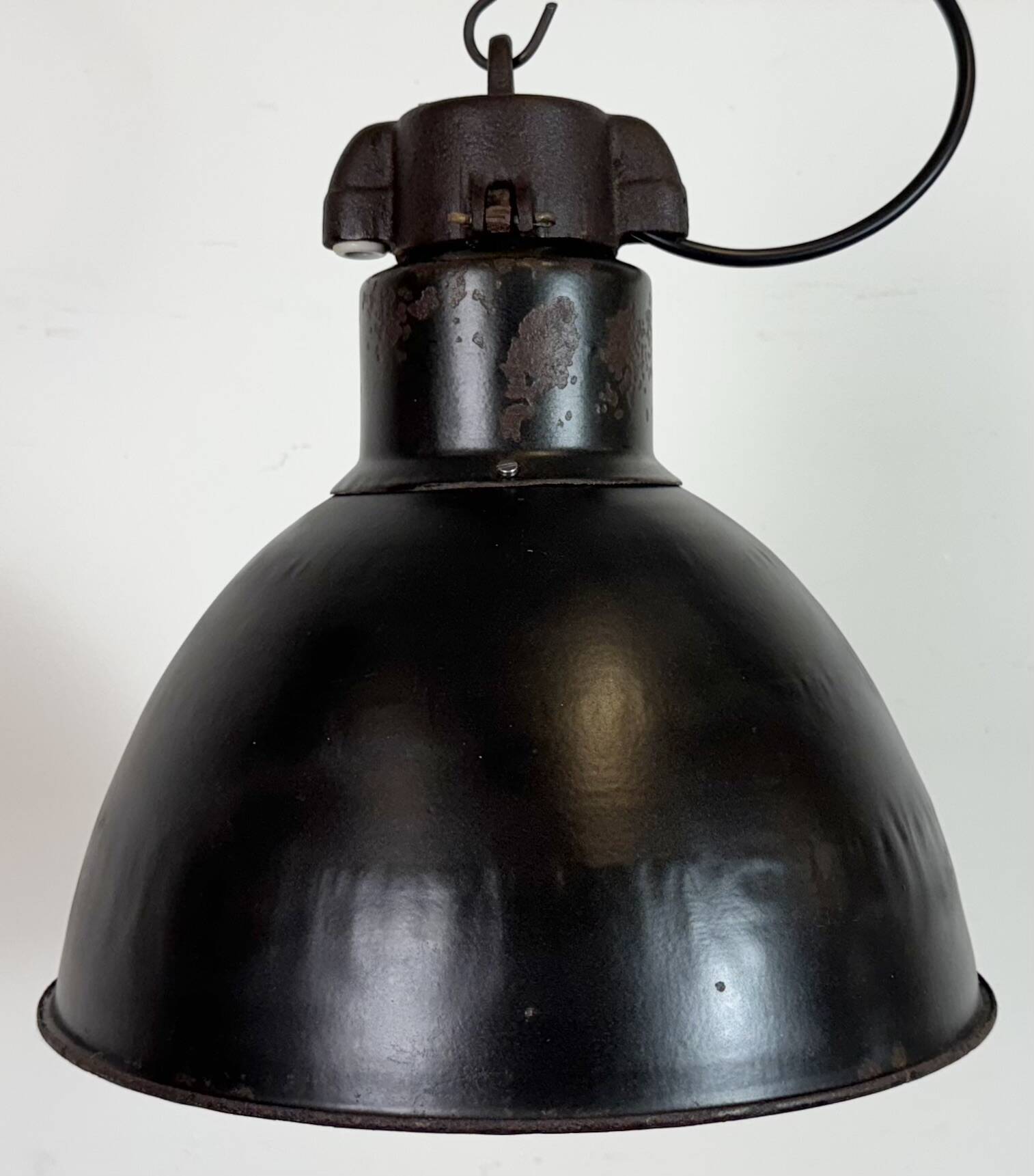 Industrial Bauhaus Black Enamel Pendant Light, 1930s