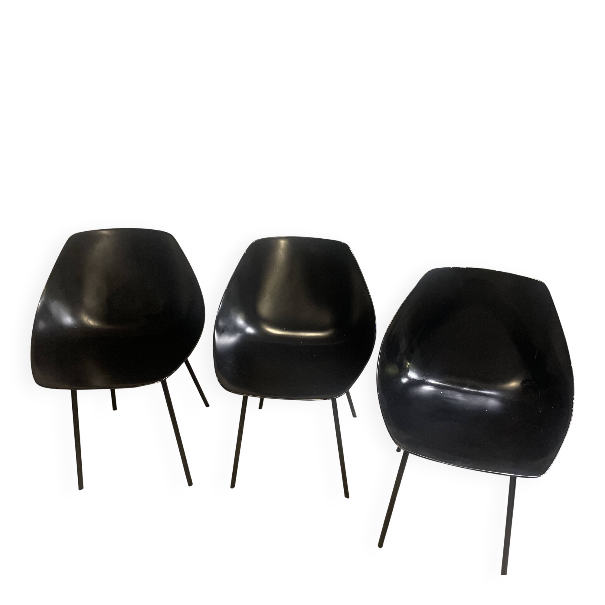 3 Shell chairs Pierre Guariche – Reissue Maisons du Monde – Black