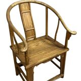 China 20th century: Horseshoe-shaped armchair in natural wood