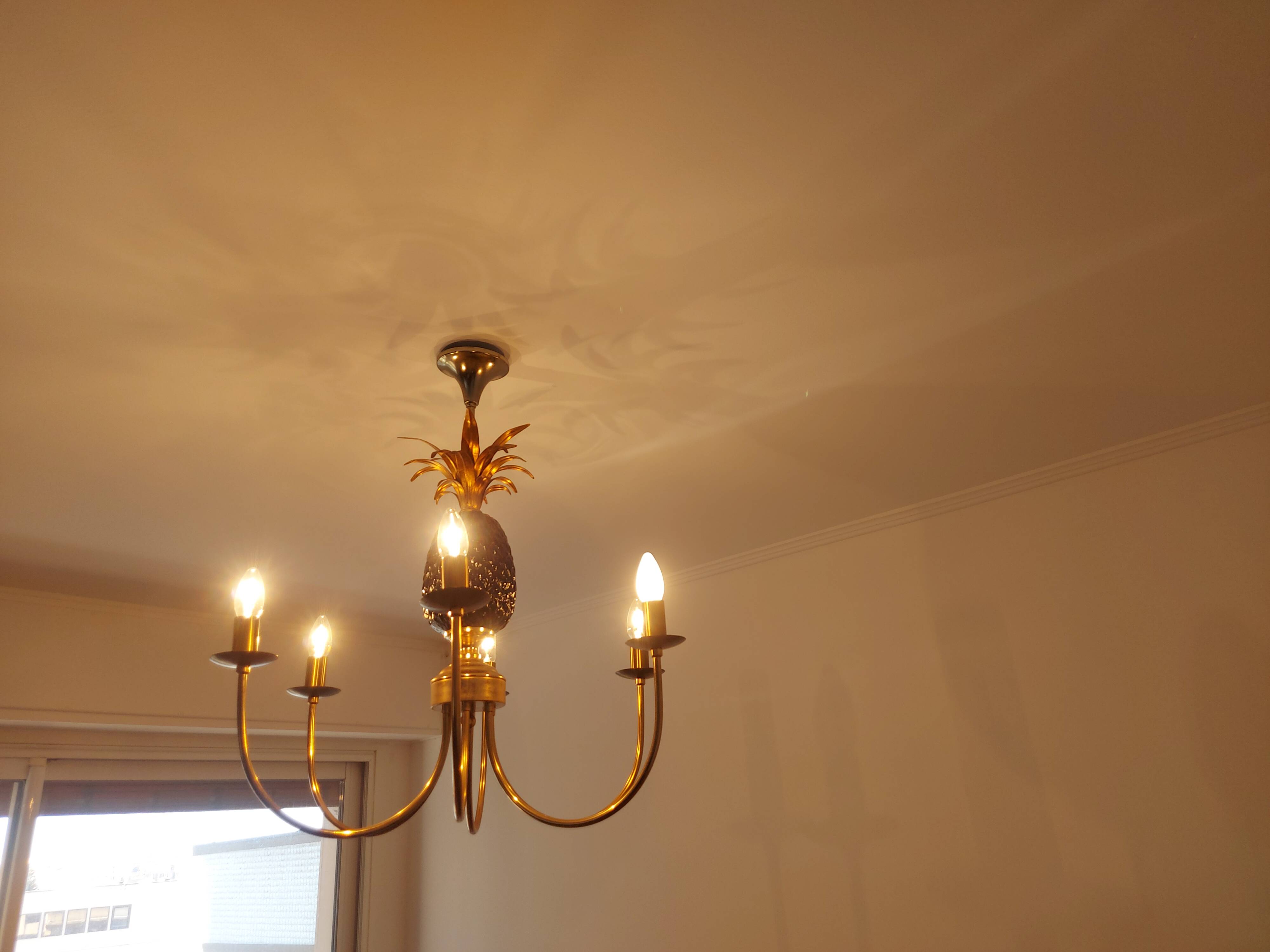 Pineapple chandelier from the 70'S in brass