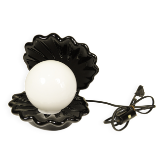 Ceramic and opaline shell lamp