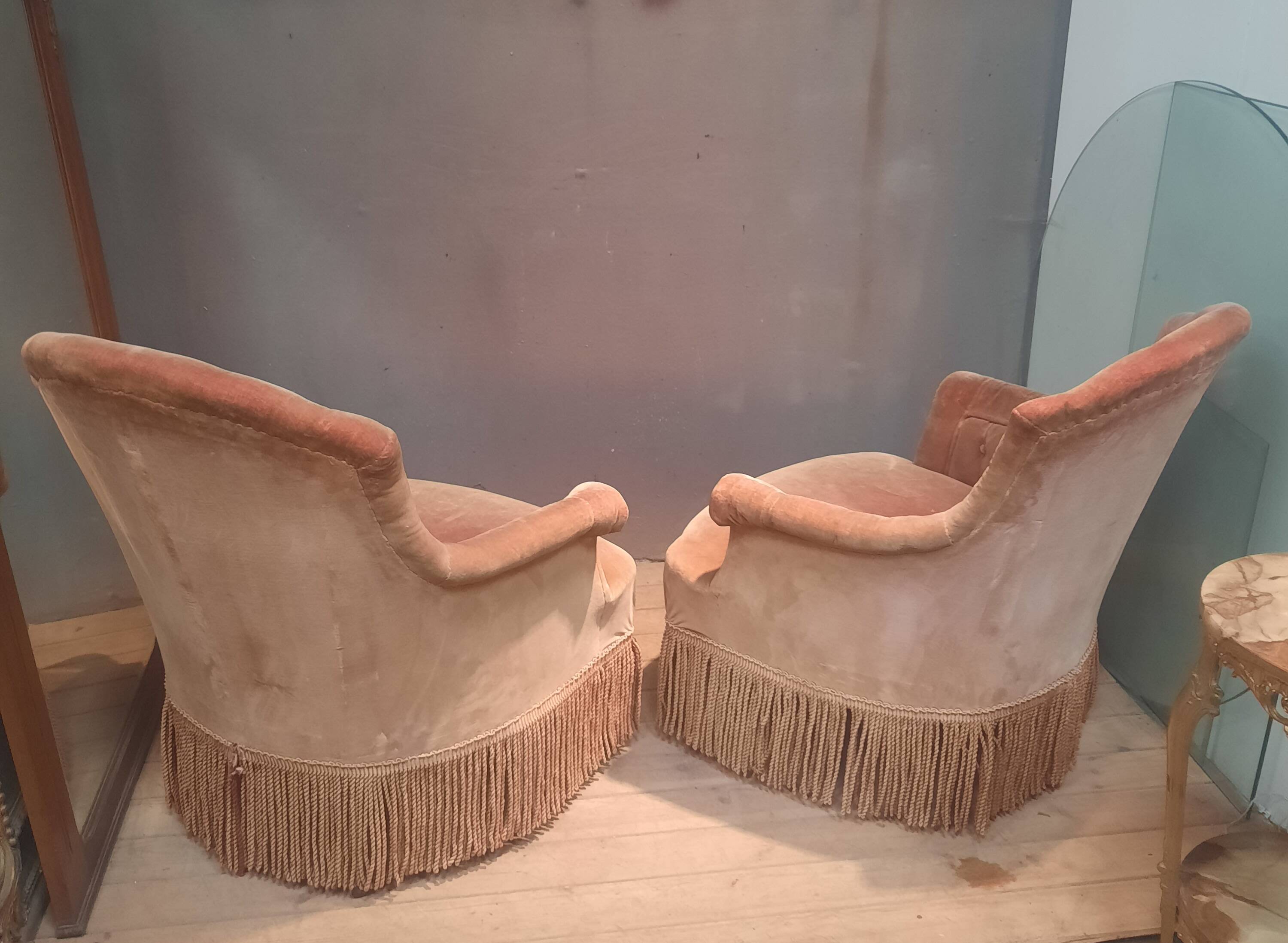 Paire de fauteuils crapaud