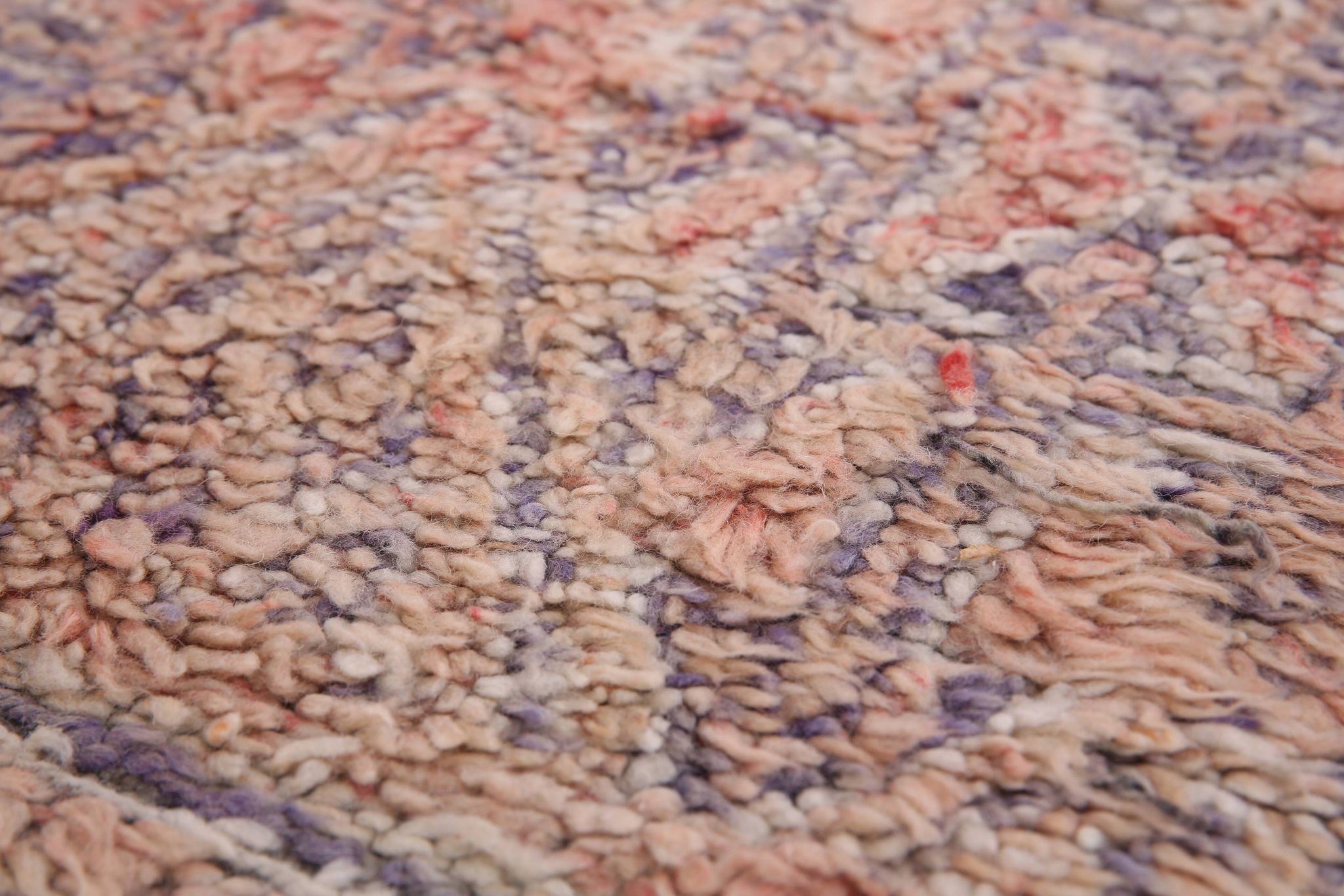 Pink Vintage Moroccan Rug 197 x 320 cm, Berber Wool Rug, Handmade Boho Rug